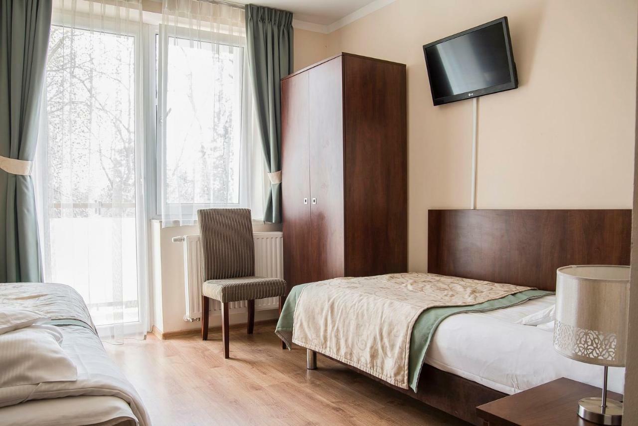 Sanatorium Uzdrowiskowe Lacznosc Hotel Ciechocinek Buitenkant foto