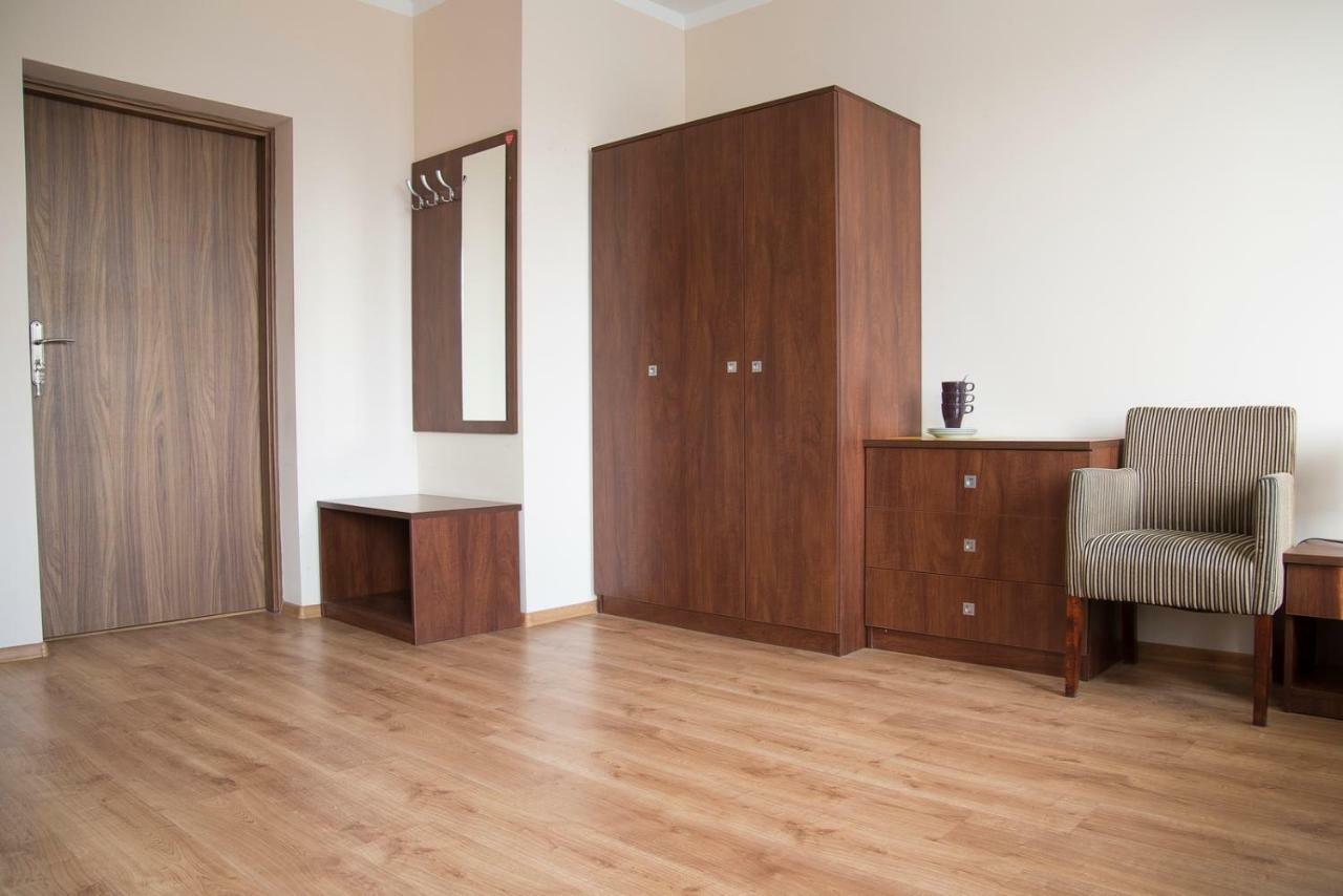 Sanatorium Uzdrowiskowe Lacznosc Hotel Ciechocinek Buitenkant foto